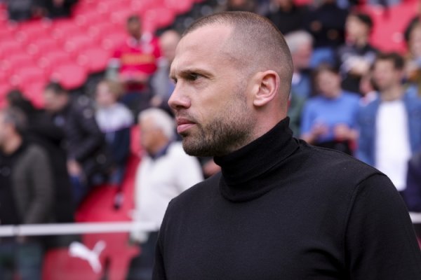 Romano: Liverpool allows assistant coach Heatinga to negotiate with Ajax, and it is likely to become the new coach of the Jia family