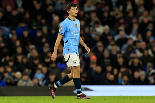 French media: Husanov s transfer floating terms may include the number of appearances, Manchester City intends to limit