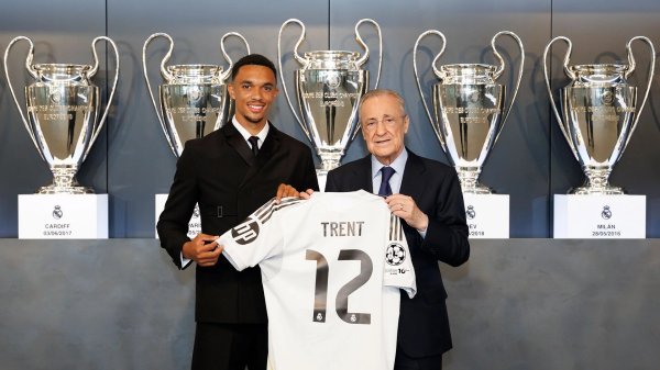 Lafayette welcomes Arnold: You are from our respected Liverpool. Real Madrid has your friend Belling