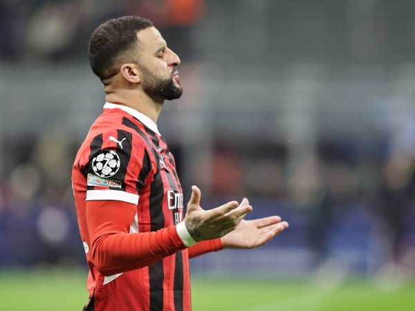 Romano: Fenerbahce touches Walker team, players will leave Manchester City this summer