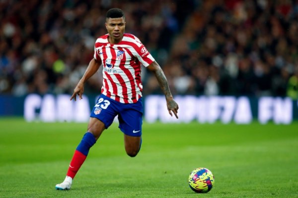 here we go! Romano: Atletico defender Renierdo joins Sunderland and signs for two years