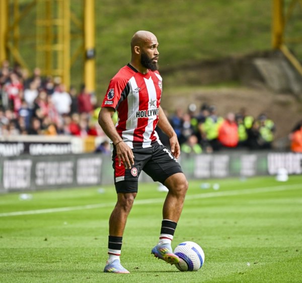 Reporter: Manchester United is approaching finalizing Mbemo, with a deal worth 65 million pounds