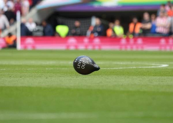 Tottenham fans plan to protest, demanding clubs increase signing efforts