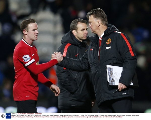 The old man is quite humorous 😯Rooney: The first time Van Gaal met my wife Colleen, he said that I had strong genes
