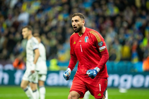Sky reporter: Donnarumma will train with Manchester City this week and may play in Manchester City Derby