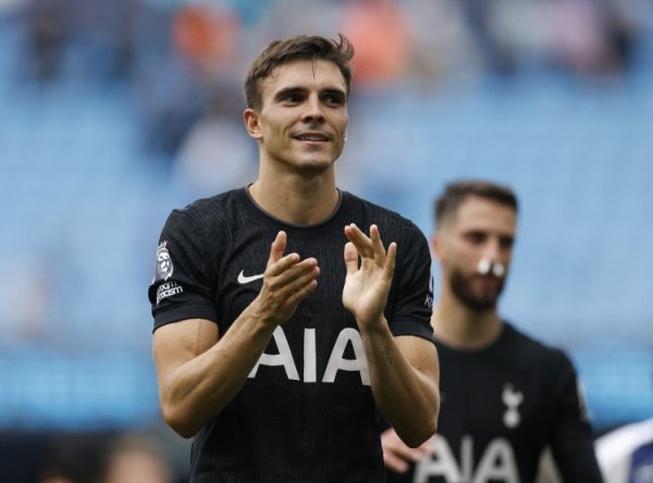 Paligna: It s not difficult to make the decision to join Tottenham, Coach Frank is very humane