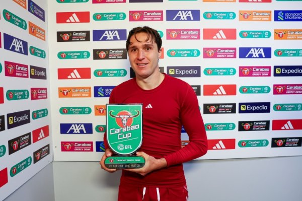 Don t admit defeat! TA: If Chiesa wants to return home, he will definitely not lack another family, but he insists on staying in the team to prove himself