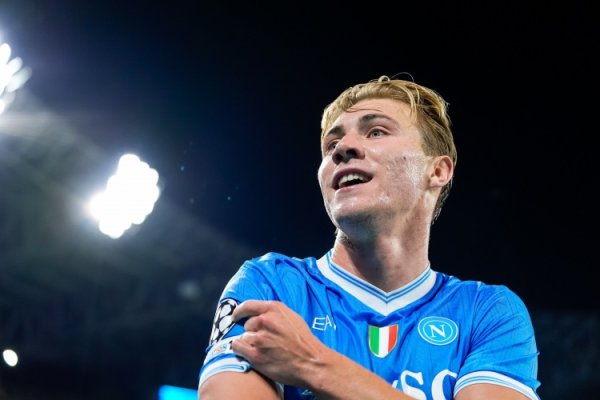 MiTi: Napoli’s 44 million euros to buy out Hoylen is worth it, but the release clause of 85 million euros is too low