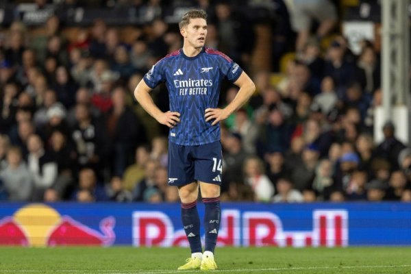 Shearer: Teammates must feed Jocles more balls. Scoring twice will greatly enhance his confidence.