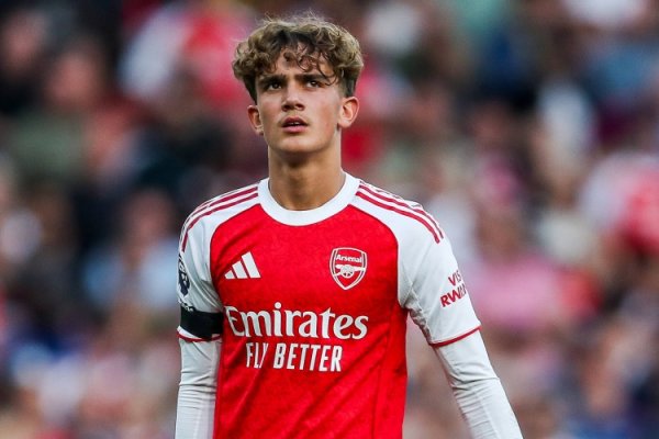 Arsenal s official website takes stock of Daoman s statistics: Already the youngest starter and expected to break Francesco s scoring record