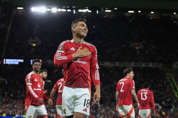 Current weekly salary is 350,000! Green Hat Brother: Manchester United is willing to renew the contract of 33-year-old Casemiro, providing a new contract of 150,000 pounds