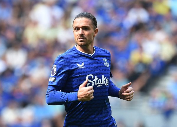 Rooney: Gordon is injured and Grealish can’t even join the England team, so he can arrange a holiday for next summer